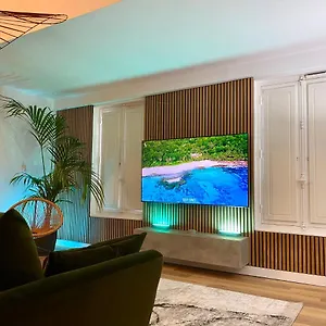 Appartement Sv - L’experience Design Duplex In, Marseille