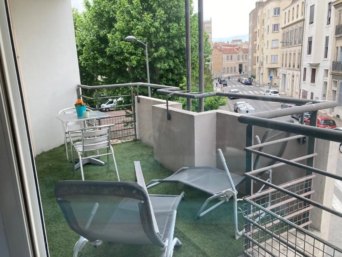 Apparement Chaleureux Avec Balcon Apartamento Marsella Francia